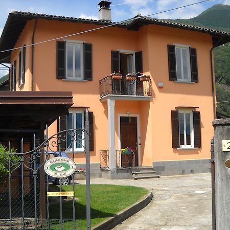 B&B 21 카노비오 외부 사진