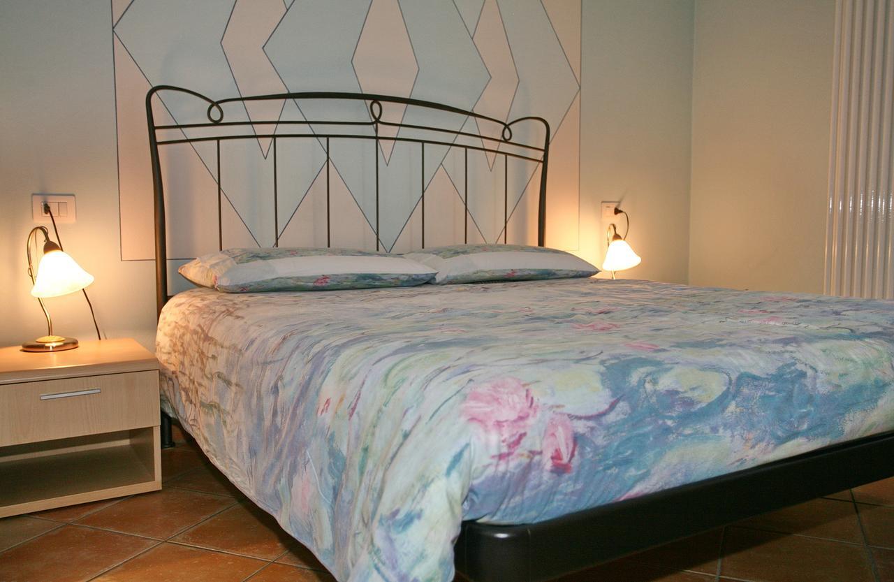 B&B 21 카노비오 외부 사진